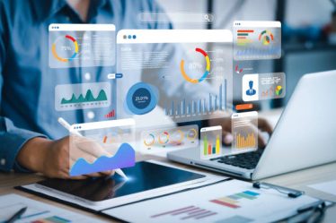 Les KPI jouent un rôle essentiel dans la gestion de projet. En effet, ils mesurent la progression. Ainsi, ils permettent aux équipes